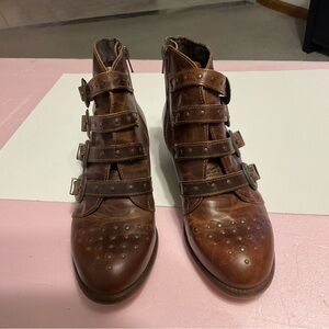 Musse & Cloud Brown Leather Multi-Buckle Ankle Boots 38